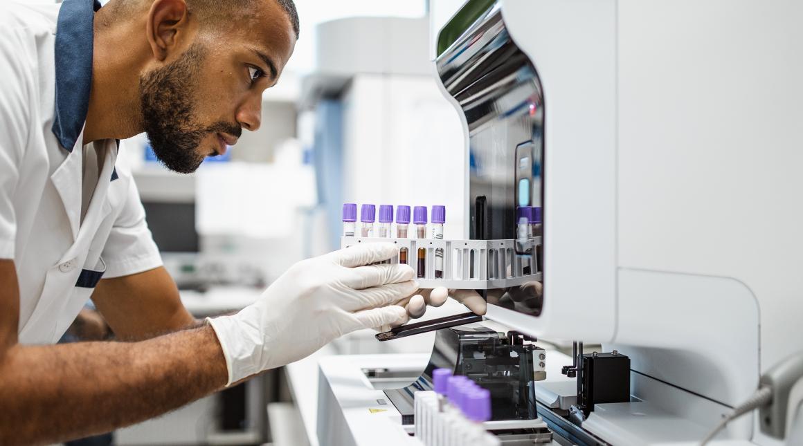 A lab tech working in life sciences